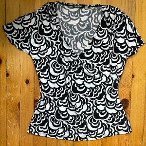 Tahari XSmall Black and White Blouse floral print